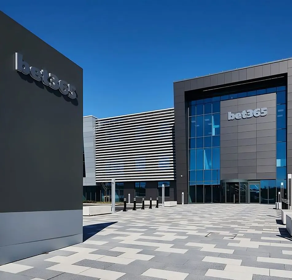 郑钦文巴黎,奥运特辑,逆境拼搏,世界杯直播,2026世界杯,赛程直播,赛事频道,直播平台